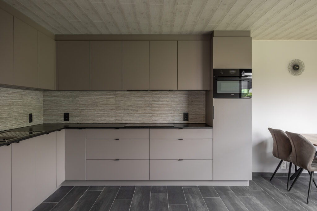 Keuken melamine basaltgrijs graniet zimbabwe aeg
