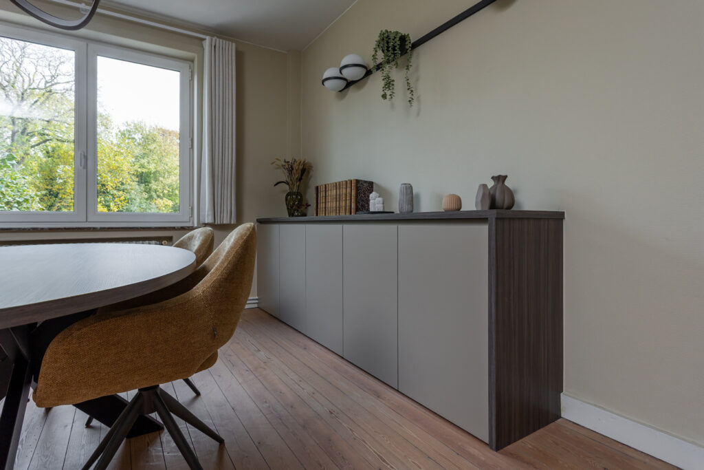 Maatwerk kasten decor artichaut werkbladen ovale tafel multiplex early dekker 2